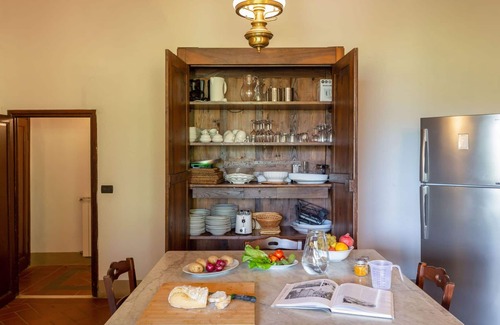 Vicchio Villa | Stunning private villa for 20 guests with private pool, WIFI, sauna, TV, patio and panoramic view