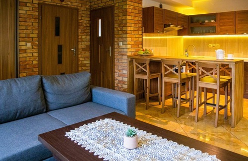 Kalinowo House | Stunning private villa for 8 guests with WIFI, TV, terrace and pets allowed