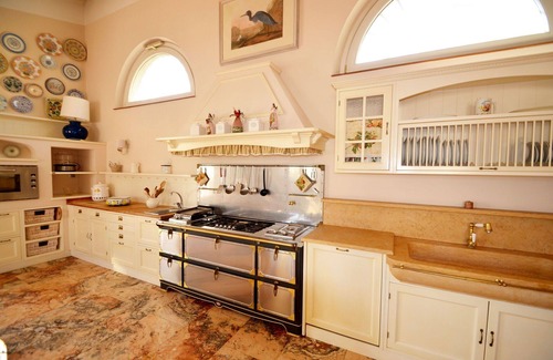 Signa Villa | Stunning private villa with A/C, WIFI, hot tub, private pool and TV, close to Florence