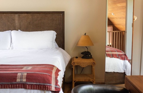 Camp Nelson Cabin | Stunning Sequoia Retreat: Springs, Spa & Sauna