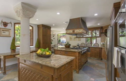 Muirlands Villa | Stunning Spanish Villa with Gorgeous Pool