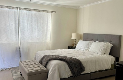 Valley Village Apartment | Stunning Studio located in the alluring Valley near major attractions!