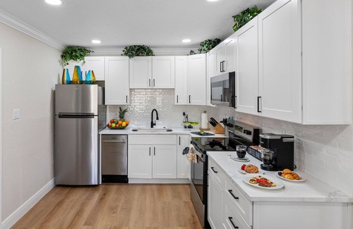 North Hyde Park House | Stunning Tampa Stay – Prime Location & Comfort!