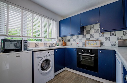 Worcester House | Stunning Two Bedroom House Hales Orchard Worcester