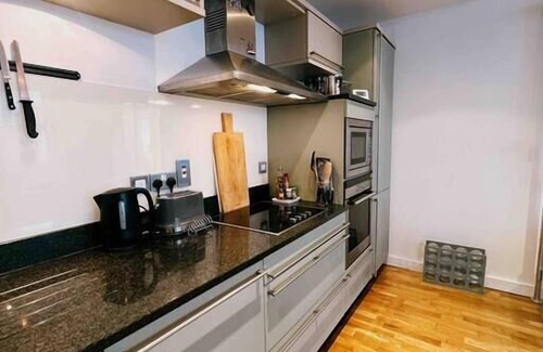 Hove Apartment | Stunning Victorian Mansion Apartment