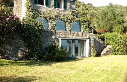 Bonassola Villa | Stunning View Mediterranean Villa Nestled Among A Lemon And Olive Trees Garden
