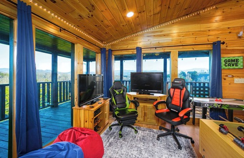 Sevierville Cabin | Stunning views! 6-bedroom cabin w/arcade, pool table, hot tub, foosball & more!