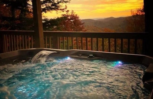 Boone House | Stunning Views - Theater, Sauna, Arcade, Slide - Blackberry Vista