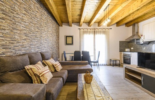 Olocau del Rey Villa | Stunning villa for 2 people with WIFI, TV, balcony, pets allowed and panoramic view