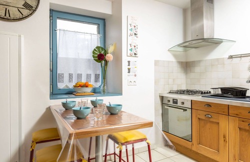 Saint-Coulomb House | Stunning villa for 4 people with WIFI, TV and terrace