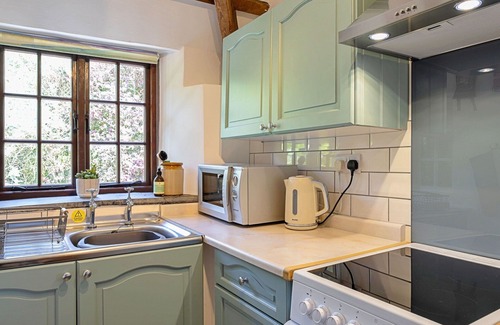 Saint Breward House | Stunning villa for 2 guests with WIFI, pets allowed and parking