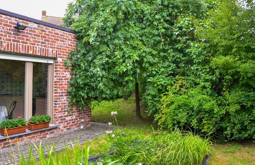 Le Bizet House | Stunning villa for 8 people with TV, terrace and pets allowed