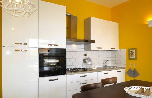 Capodimonte House | Stunning villa for 12 people with WIFI, A/C, TV, terrace and pets allowed