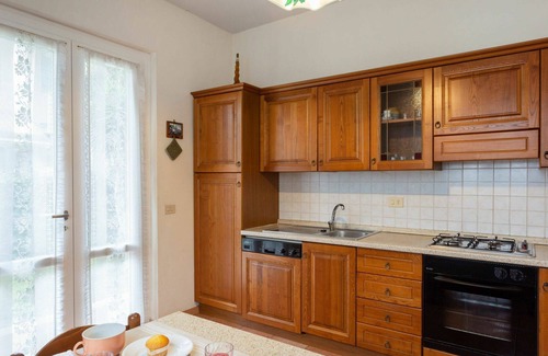 Tonfano House | Stunning villa for 8 people with WIFI, private pool, TV and pets allowed, close to Forte Dei Ma.