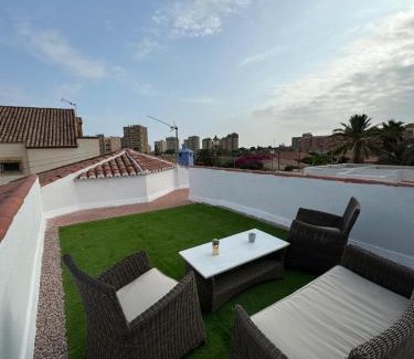 Aguadulce Villa | Stunning Villa in Aguadulce, Almería Private Pool 400 sqm area 800m Beach