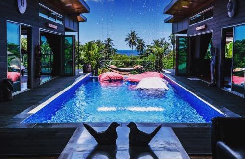 Maret Villa | Stunning villa with ocean views and free car