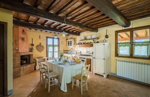 Montaione House | Stunning villa with pool and jacuzzi corner, gorgeous view, near the village