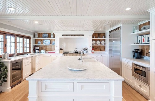 Kennebunkport House | Stunning Waterfront Luxury 5 Bedroom 4 Bath Home with Unbeatable Views