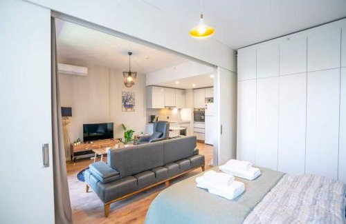 Bagcilar Apartment | Stylish 1-bedroom Apt- Experience City's Pulse