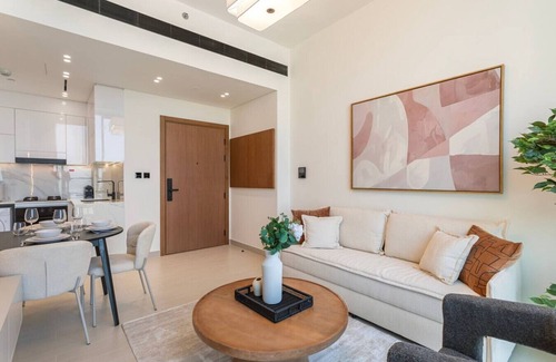 Jumeirah Village Circle Apartment | Stylish 1-Bedroom in Binghatti House JVC