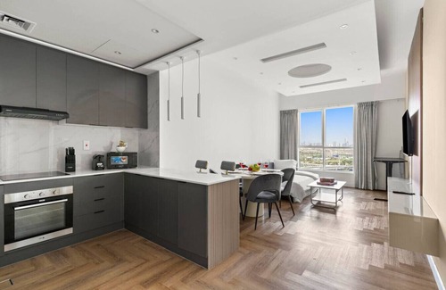 Dubai Media City Apartment | Stylish 1BR with Balcony | Near Marina Mall, Pool & Free Parking