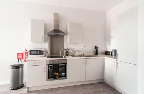 Liverpool Apartment | Stylish 2 Bed Apartment in Waterloo Liverpool