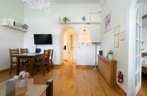 Wesoła Zachod Apartment | Stylish 2 bedroom apartment Morsztynowska street