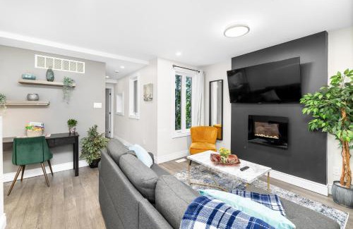 Lowertown Apartment | Stylish 2 Bedroom Condo Downtown Ottawa