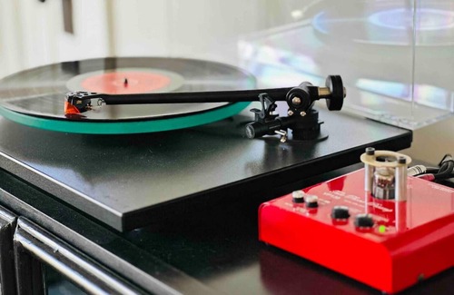 Sunset Junction House | Stylish 2-Bedroom House in the Heart of Silverlake