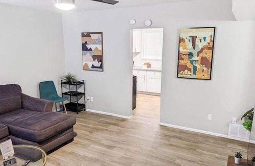 Peaceful Valley Apartment | Stylish 2 BR Miller Rd Gem