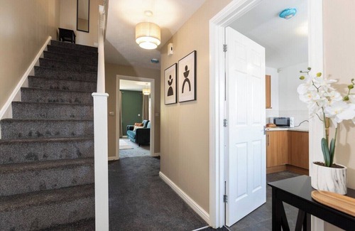 Hartlepool House | Stylish 3 bedroom home in Hartlepool with 2 bathrooms