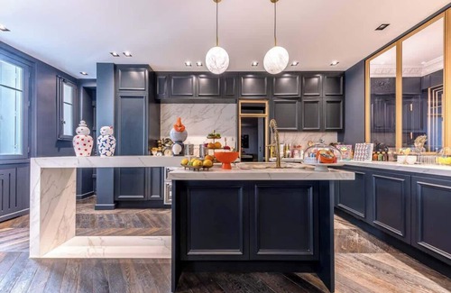 Porte-Dauphine Apartment | Stylish 4 Beds by Trocadéro