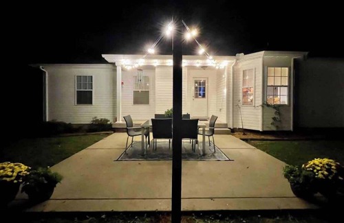 Pleasant View House | Stylish 4BR Home on Tranquil Country Road
