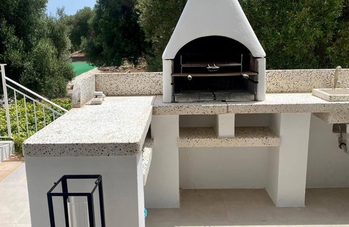 Carovigno House | Stylish accommodation with private pool and tennis court