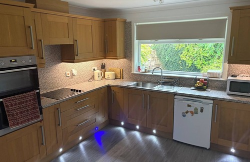 Cupar House | Stylish and homely bungalow, quiet and perfectly situated for St Andrews.