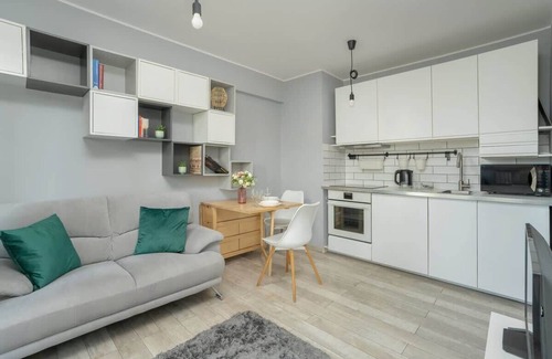 Grunwald Apartment | Stylish Apartment near Hala Arena Poznan by Noclegi Renters