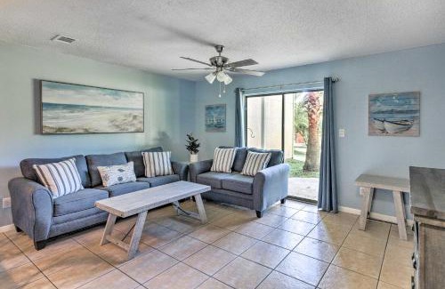 Mary Esther House | Stylish Bayfront Townhome Less Than 10 Mi to Beach!