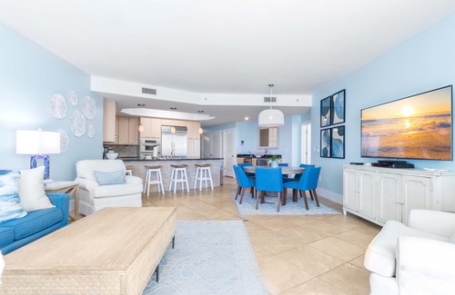 Orange Beach East Condo | Stylish Bayside Condo with Spacious Balcony Overlooking Outdoor Pool Deck. Complimentary Boat Slip!