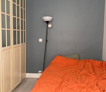 Domaine du Bois Apartment | Stylish City Stay ,1-Bedroom ,Eiffel Tower Nearby