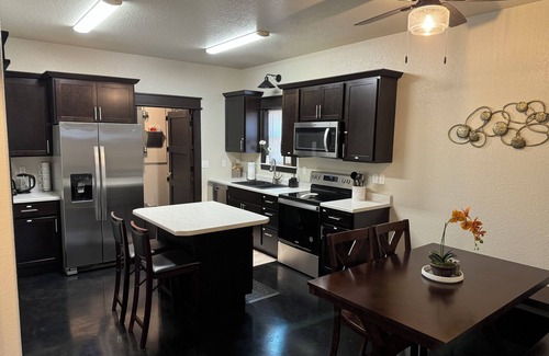 Hermosa Condo | Stylish, Gateway to the Black Hills , 2-bedroom condo in awesome Hermosa!