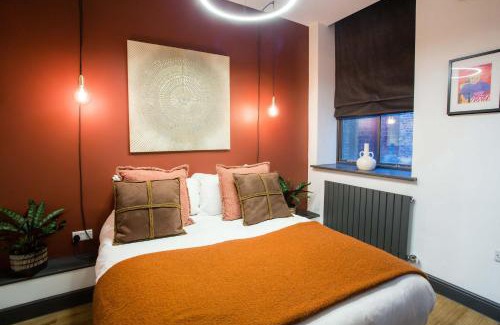 Northern Quarter Apartment | Stylish Grade II Listed 1-Bed Northern Quarter Apartment