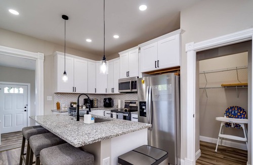Dayton House | Stylish Home near Downtown-Historic Inner East