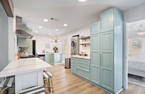 Clear Lake Shores House | Stylish Home w/Private Pool Near Kemah Boardwalk