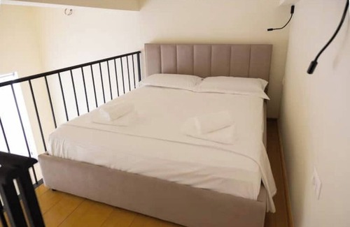 Sarande Hotel | Stylish Industrial Duplex in the Heart of Saranda