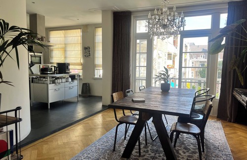Scheldebuurt Apartment | Stylish & luxurious 3-BR apartment with roof terrace near RAI - also long term