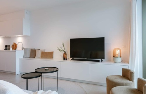 Ostend City Centre Apartment | Stylish New Apartment with Harbor View