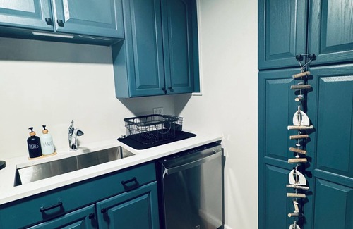 Otis Apartment | Stylish Newly Renovated 2-Bedroom Apartment Steps from Otis Reservoir