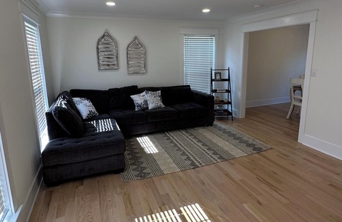 Matthews House | Stylish place, great for large groups. Pet friendly
