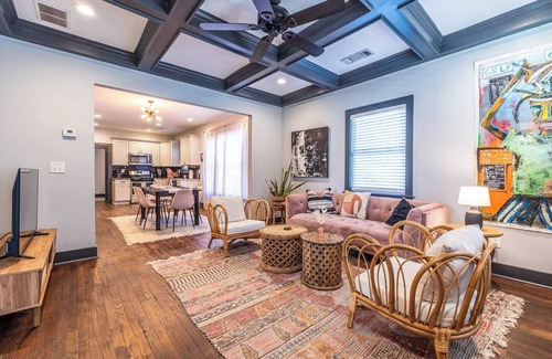 Washington Park House | Stylish Urban Retreat, Minutes to Downtown!