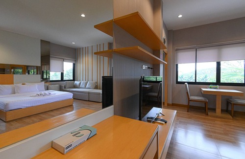 Tha Khoei Hotel | Suanpung Bonsai Village